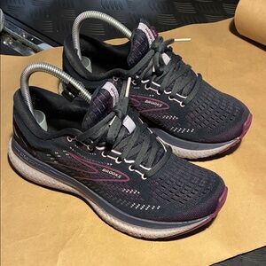 Brooks glycerin Women's Sneakers - Blue and Purple size 8